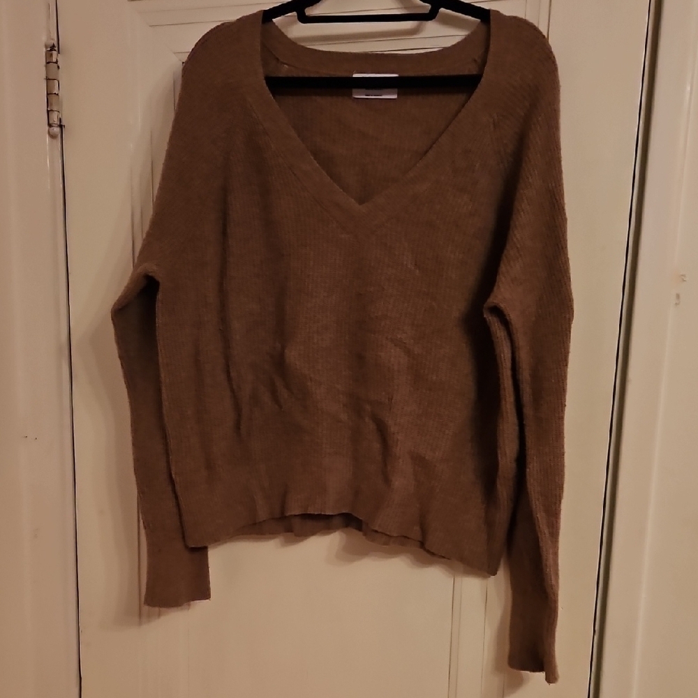 Cozy Brown Sweater, M, V Neck,  Oversized, Old Navy - Picture 3 of 7